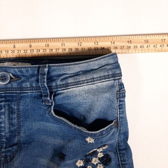 Black Daisy Embroidered Flower Stretch Jeans Junior Size 5/27 Kate Straight Leg - Picture 12 of 14